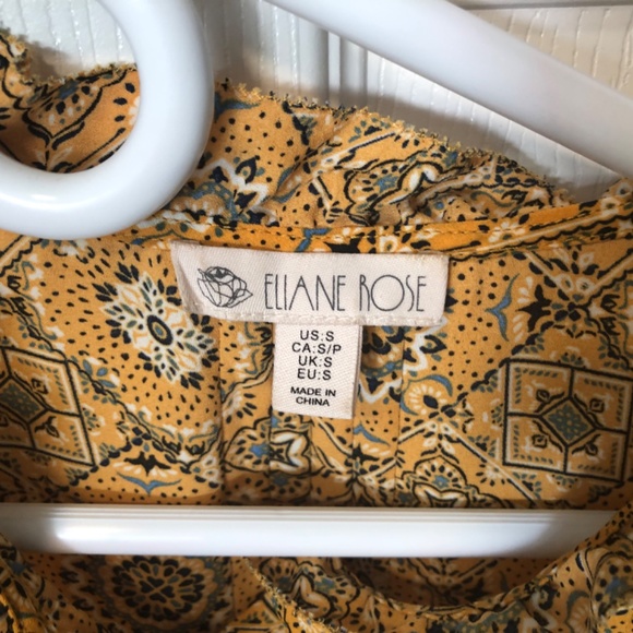 Yellow flowy top - Picture 2 of 6